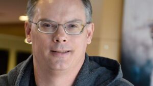 Epic Games’ Tim Sweeney sees backlash for 26-year-old email mocking studio closures, saying devs “damn well deserve it”